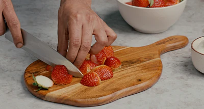 Arugula & Strawberry Salad With Burrata